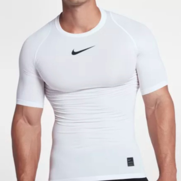Nike Pro Men's Short Sleeve Training Top - Picture 4 of 4